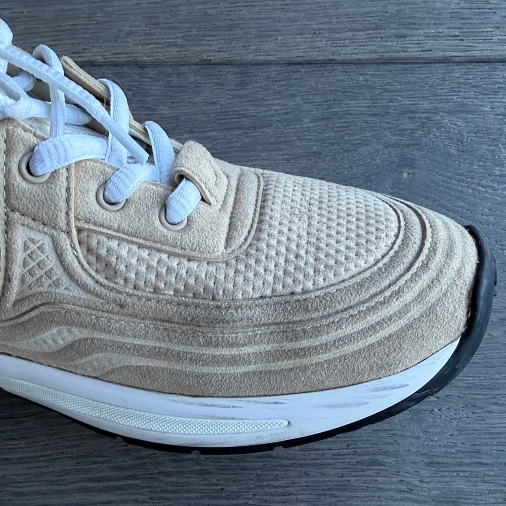 CHANEL Cream Textured Women's Sneakers - Picture 7 of 8